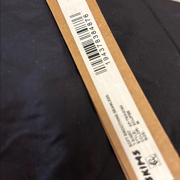 Skims Soft Smoothing Seamless TShirt Eclipse New - Picture 6 of 8